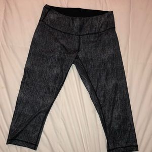 NWOT Lululemon Crop Leggings